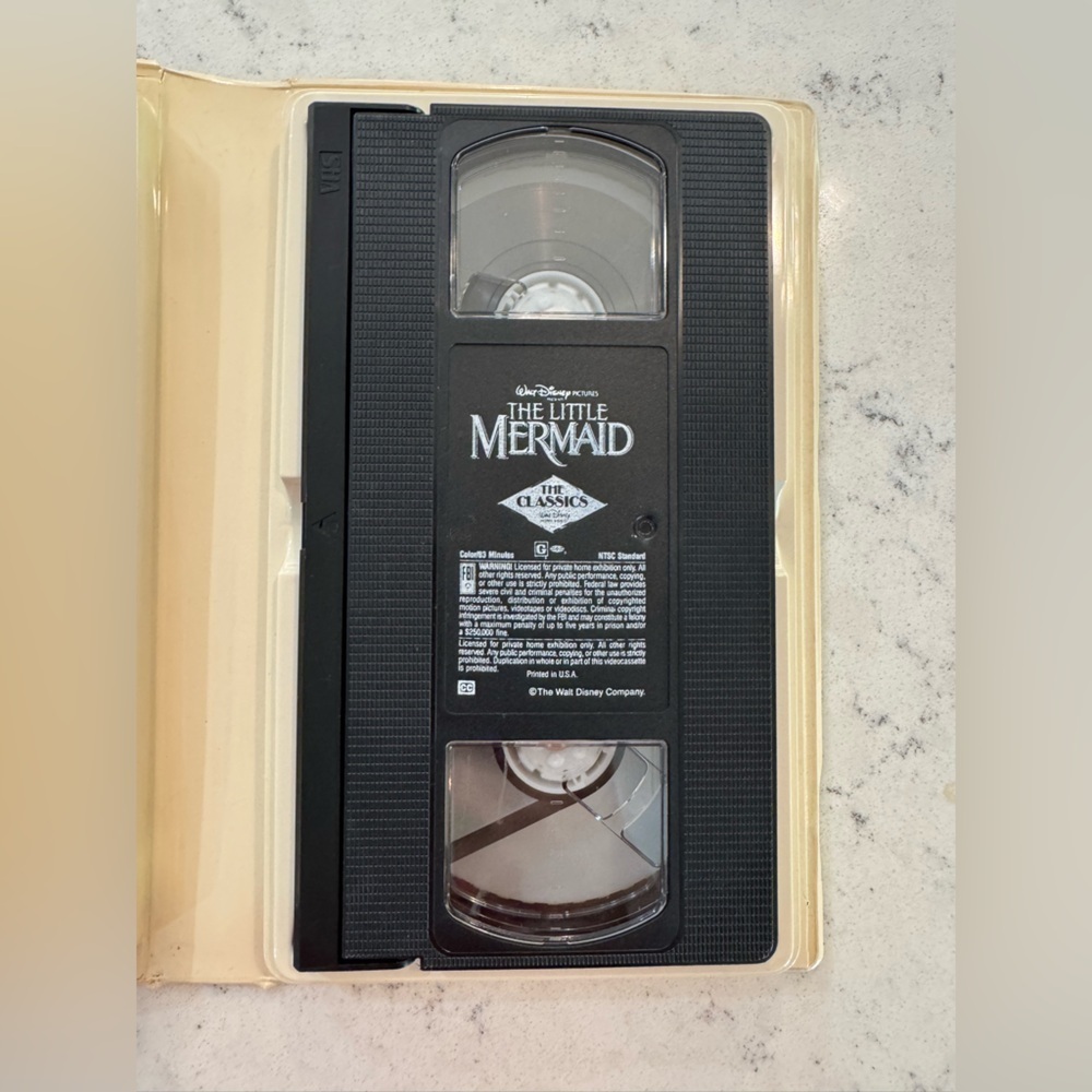 The Little Mermaid (1989) VHS tape **RARE** Black Diamond Edition Banned Cover - Picture 3 of 6